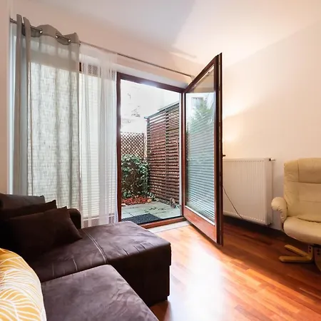 Malborska Lovely By Bookinghost Apartmán