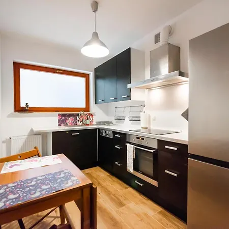 Malborska Lovely By Bookinghost * Varsavia